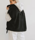Plain color Sherpa vest in black