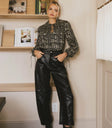 Long sleeves to pin black