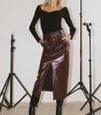 Two hand pockets skirt in burgundy