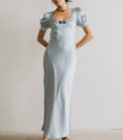 Plain color dress in light blue