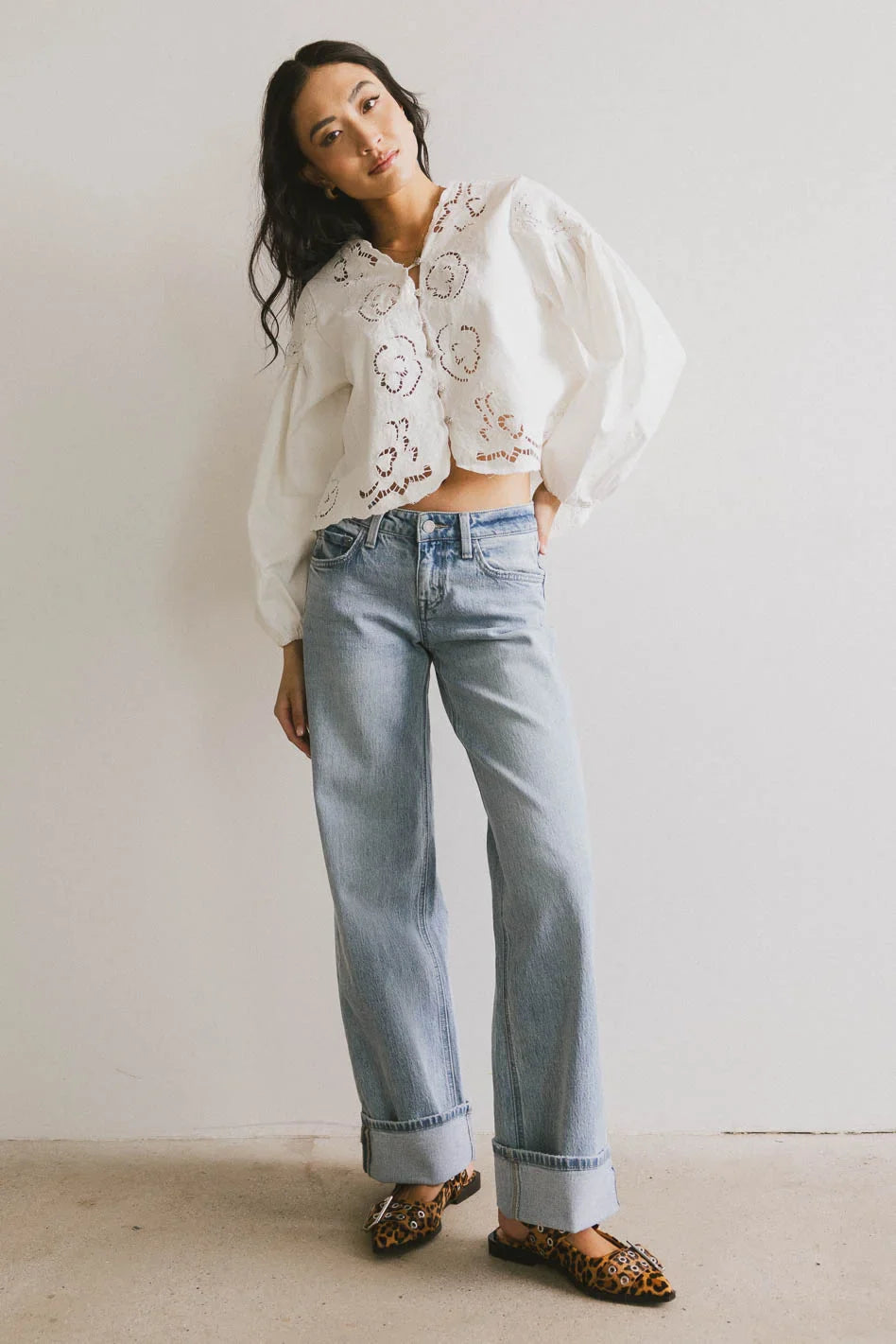 Denim top in white