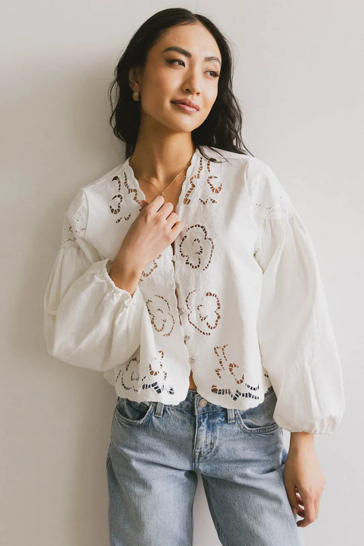 Front embroidered top in white