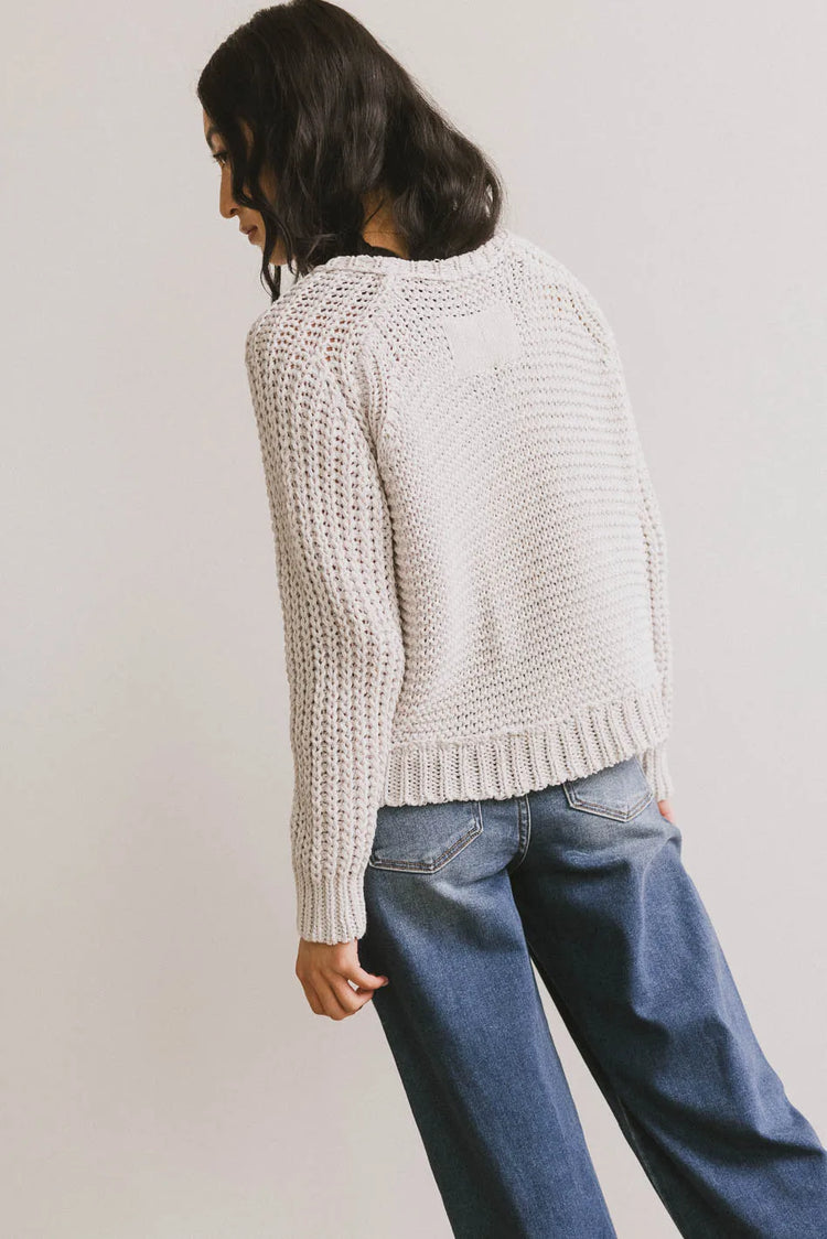 Plain color sweater in grey