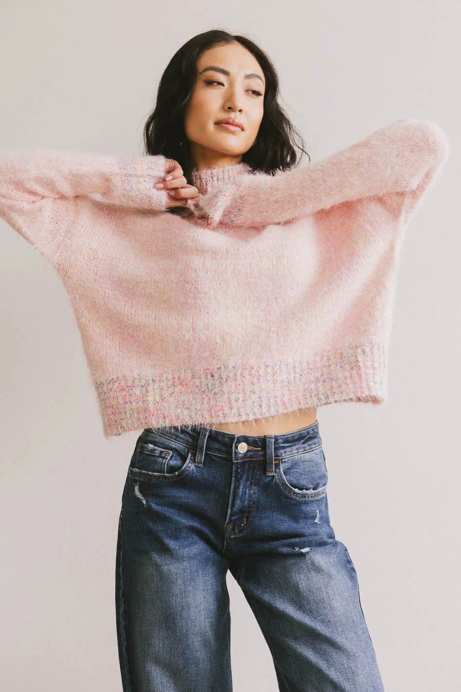 Ribbed hem sweater in pink