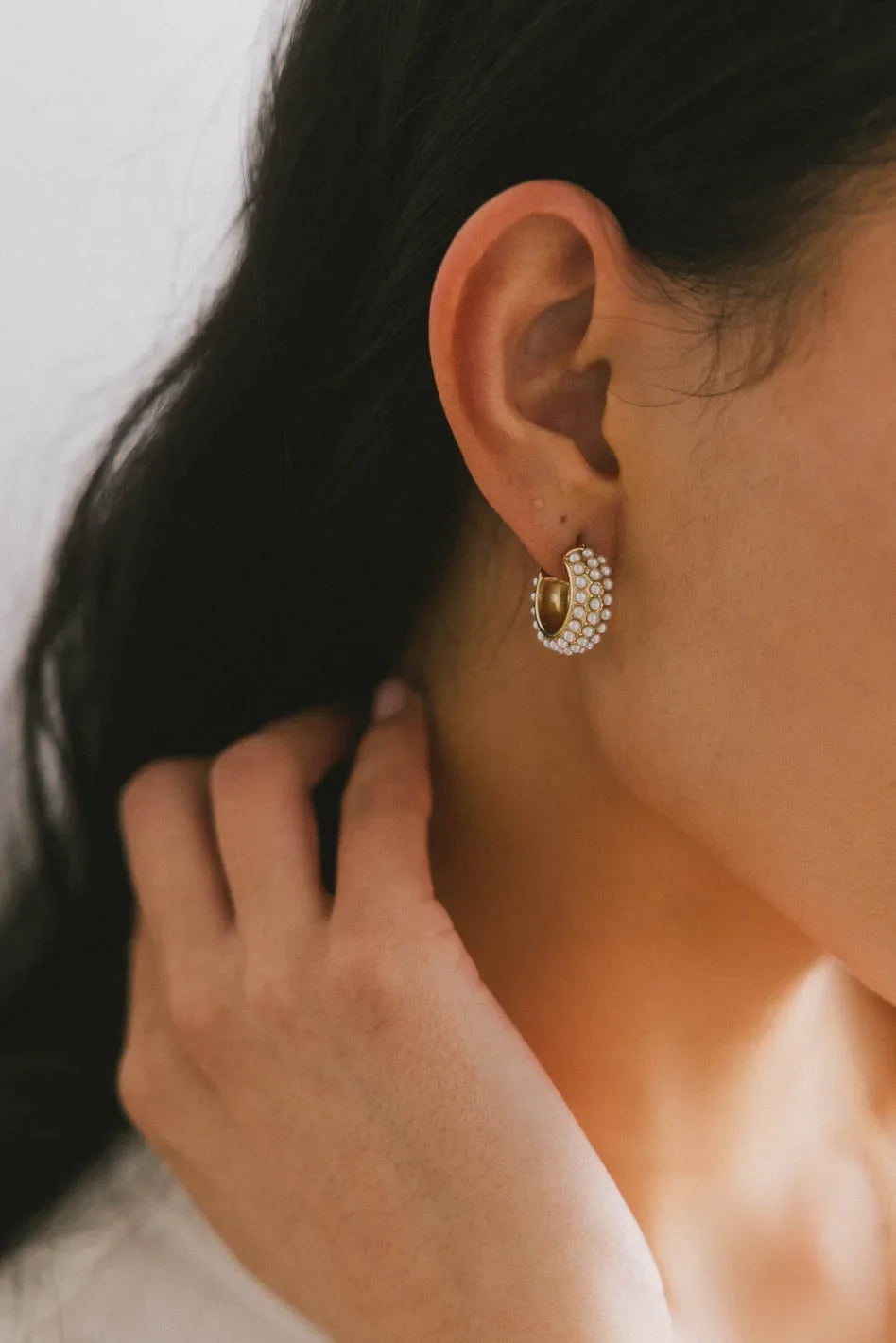 Gold pearl earrings