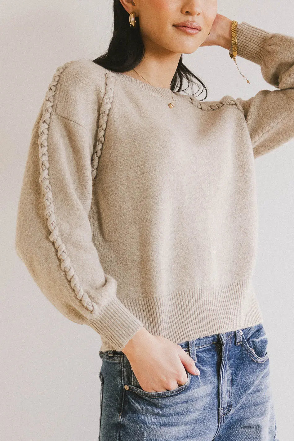 Braided sleeves sweater in tan
