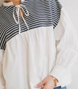 Round neck top in white