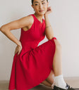 Round neck dress in red
