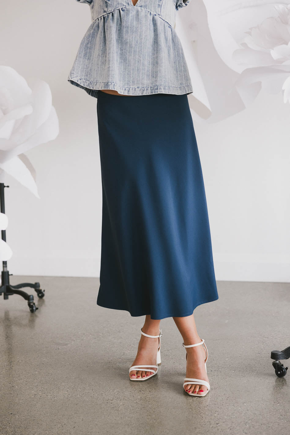 Navy skirt