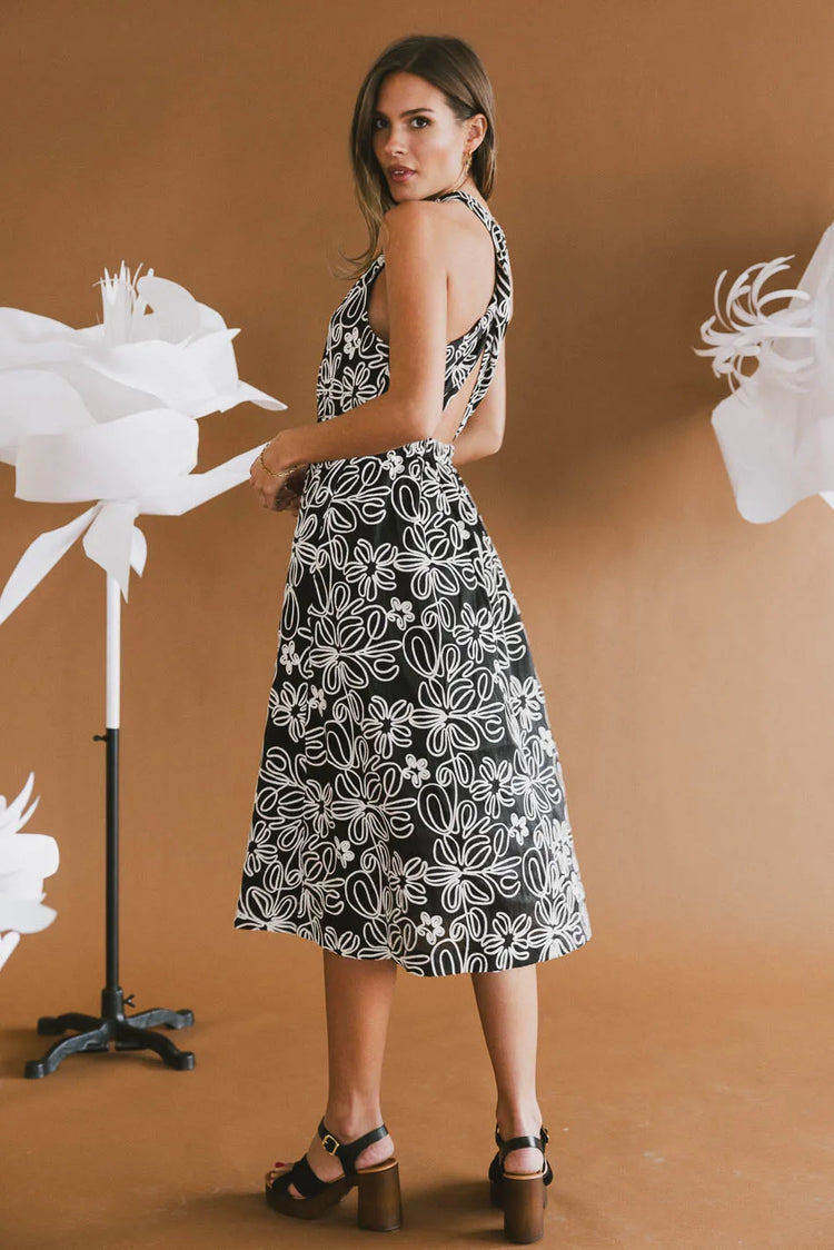 Midi dress in black and white