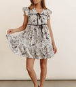 Woven dress in black