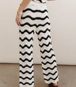Straight legs pants in striped black