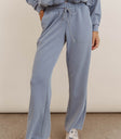 Elastic waist pants in blue