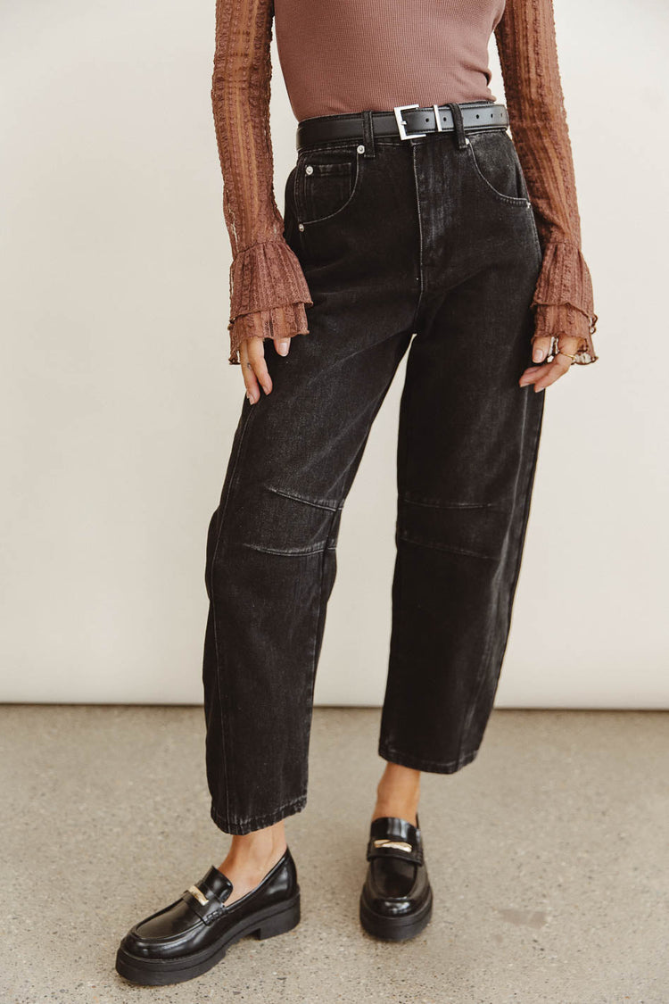 Barrel denim in black