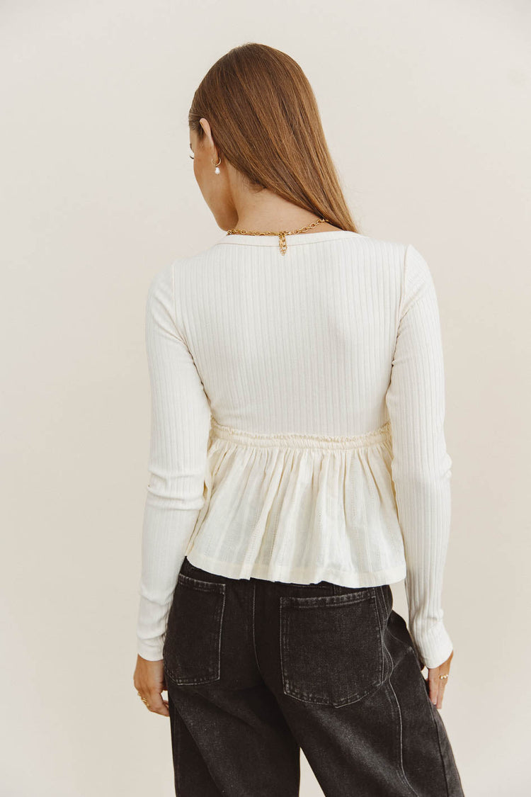 Plain color top in ivory