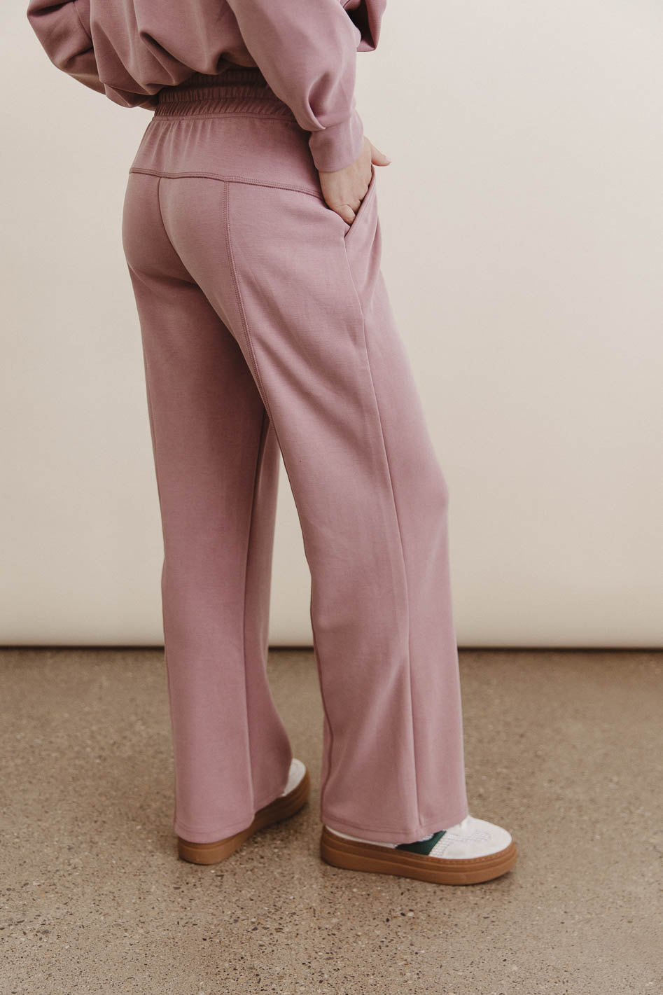 Two hand pockets pants in mauve