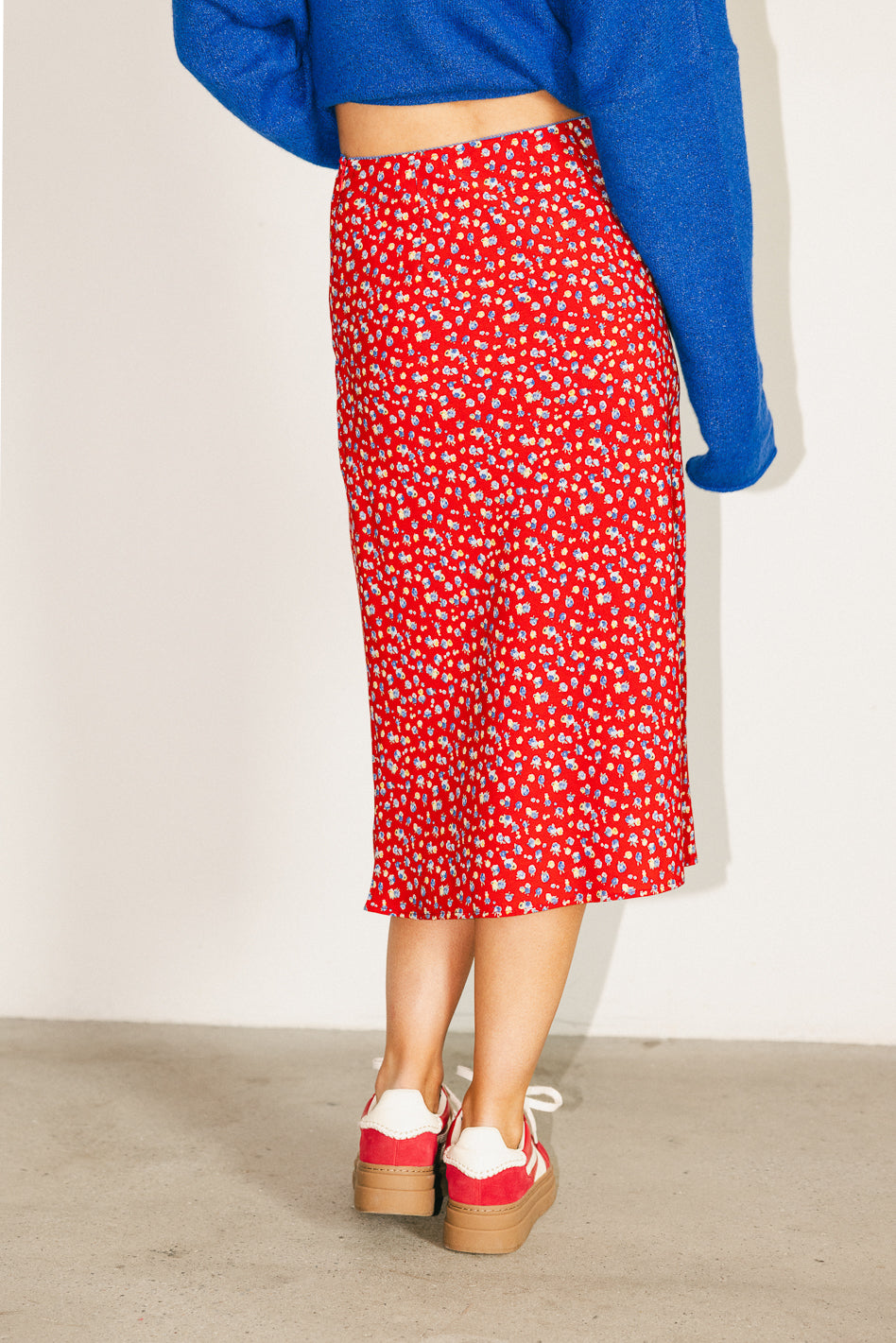blue lace trim skirt