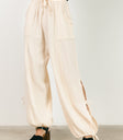 Avery Crinkle Joggers in Oatmeal