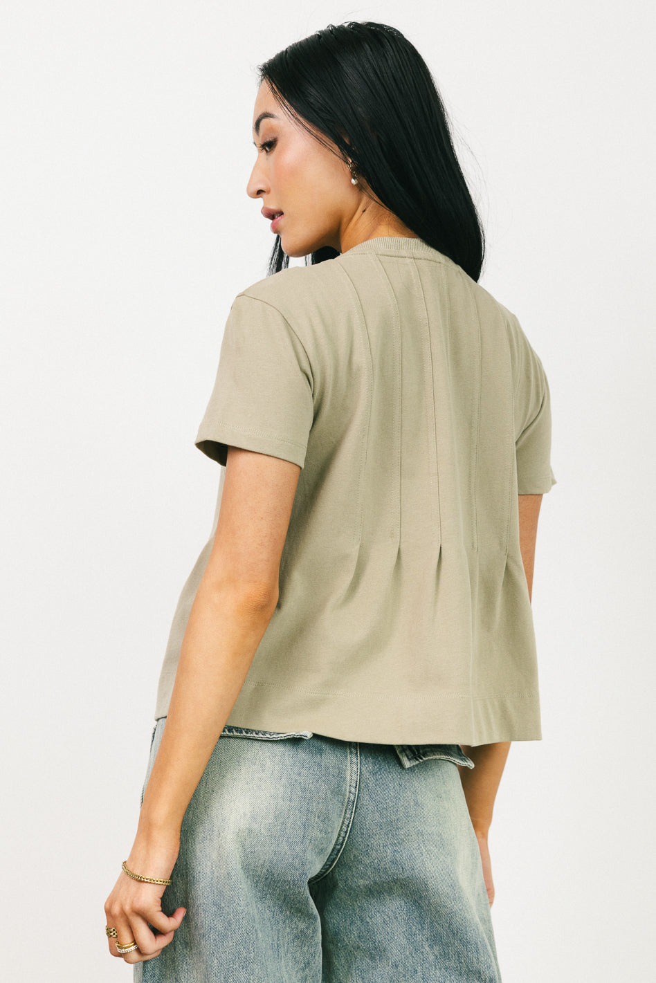 Short sleeves top in sage