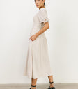 Two hand pockets dress in cream