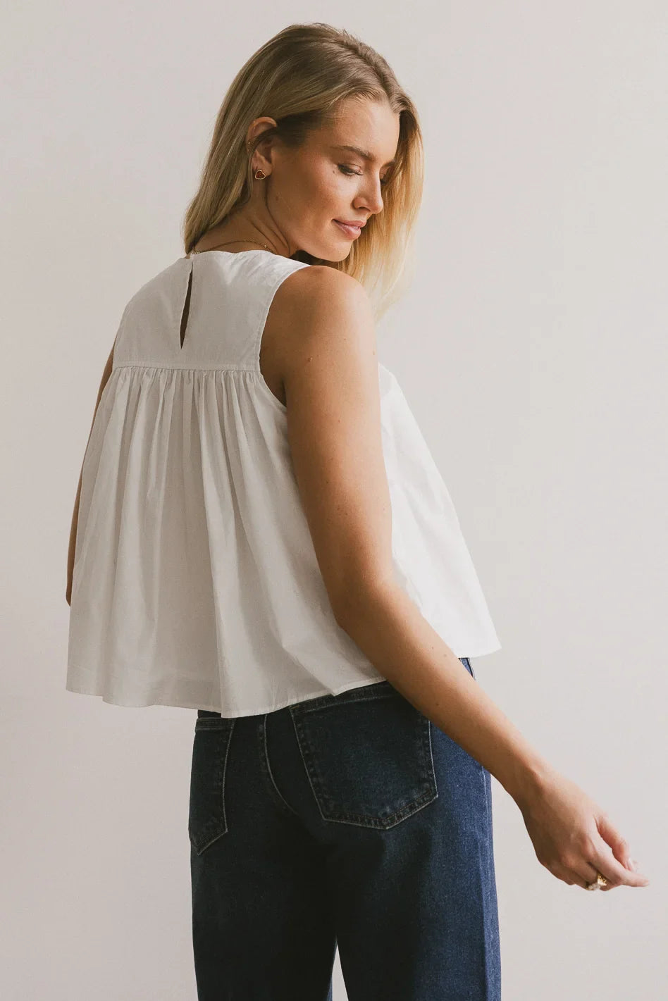 Woven blouse in white