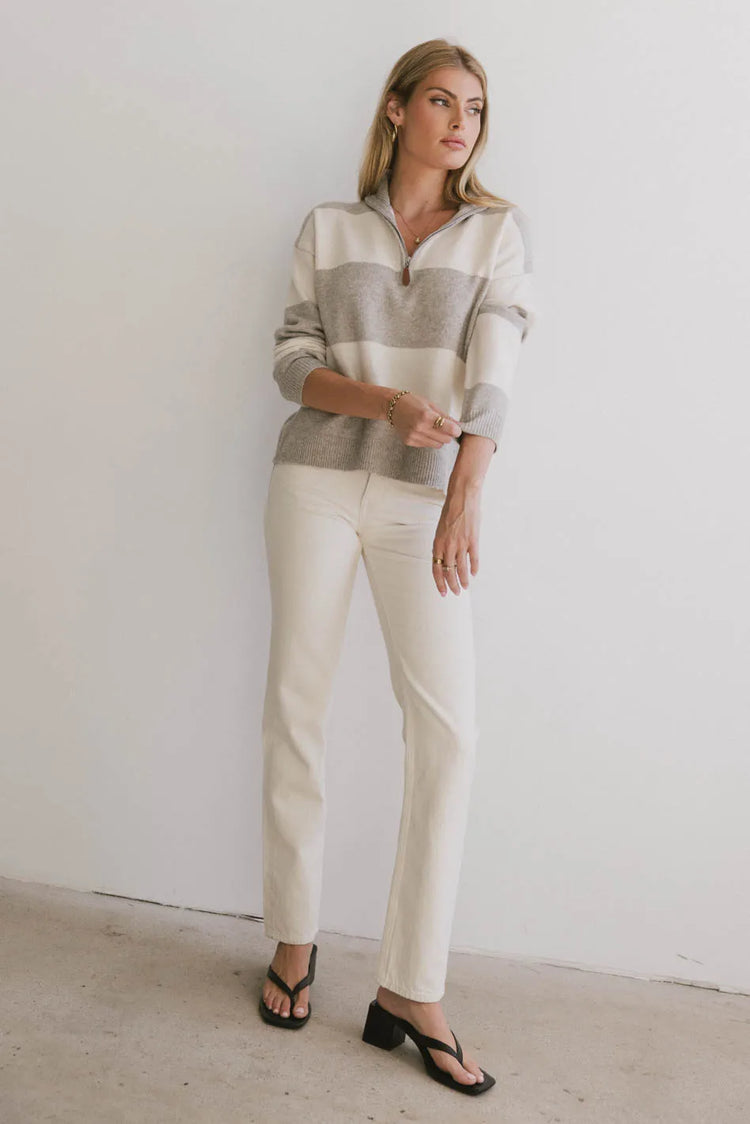 Straight legs pants in cream