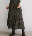 Elastic waist skirt in black