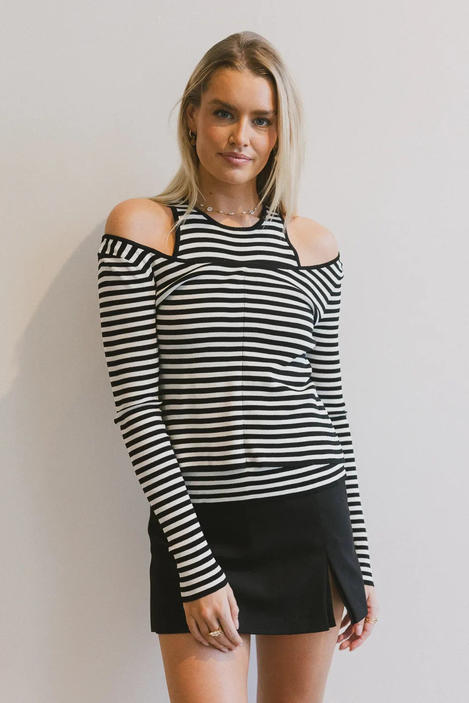 Knit top in black