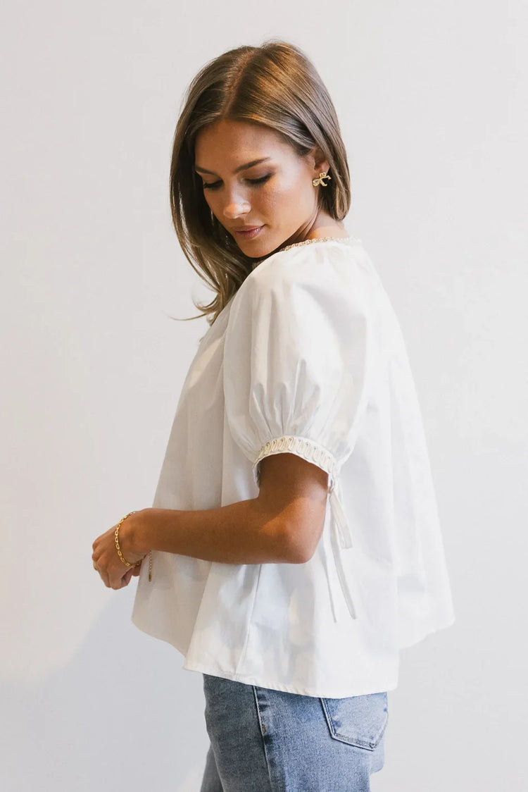 Woven top in white