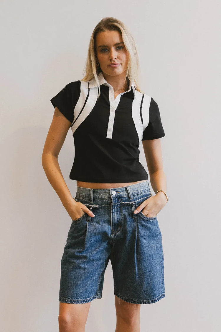 Mid crop top in black